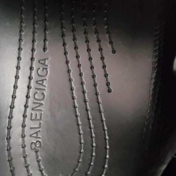 Balenciaga Hardcrocs Black Mule - Picture 10 of 14